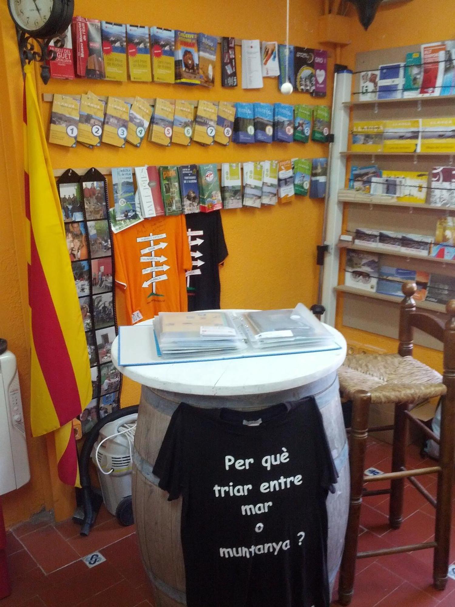 Alberg Costa Brava Llanca Bagian luar foto